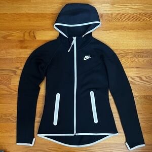 Womens Nike Zip Up